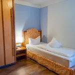 Geiger 4*